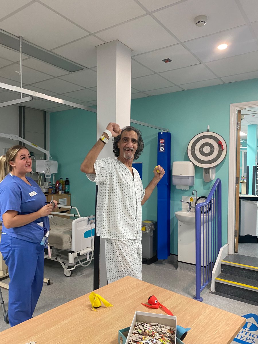 Stroke & Neurology - Ward 6 tweet media