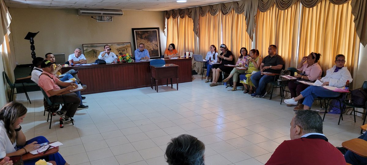 Edumag, en reunión oficial con la Secretaria de Educación Departamental, con el propósito de buscarle solución a las necesidades del Magisterio del Magdalena.