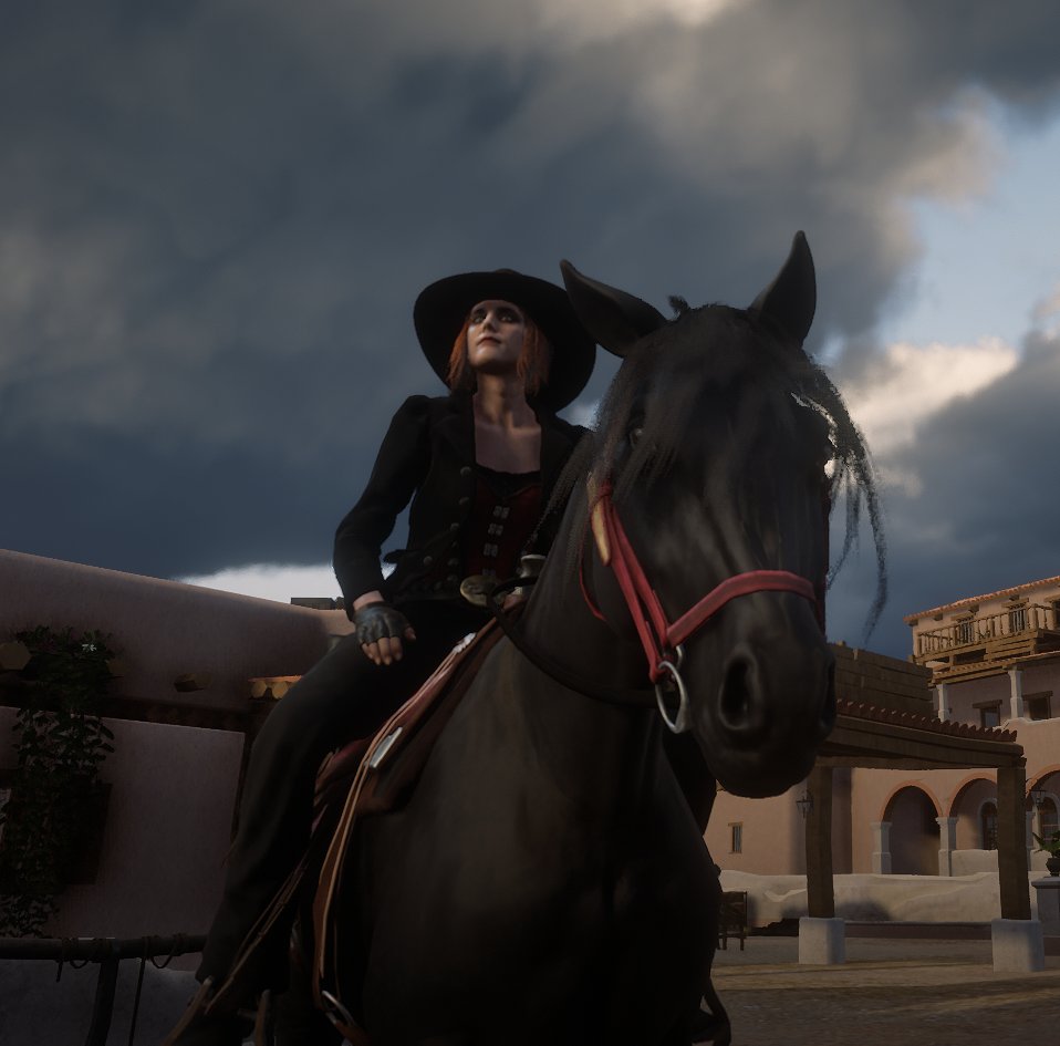 PeejLock's tweet image. we started off with Mr Snowy and Tequila both left us on Sunday..just born last night Cheesecake n new bird we got Sunday Tweeter