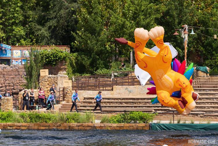 tinymallet's tweet photo. My thanksgiving day parade https://t.co/t2eLJa0qUL