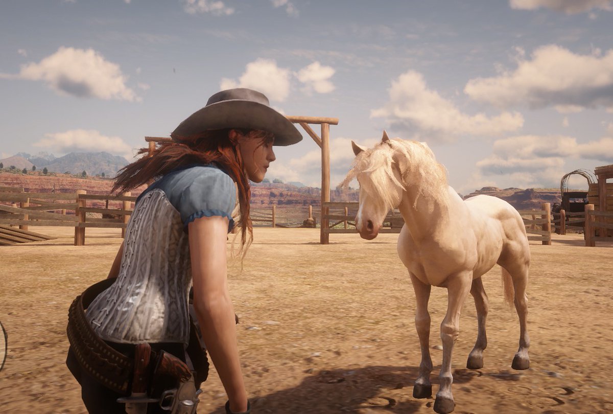 PeejLock's tweet image. we started off with Mr Snowy and Tequila both left us on Sunday..just born last night Cheesecake n new bird we got Sunday Tweeter