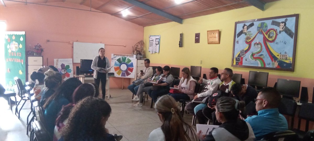 23/11/2023. CBIT Santa Ana apoya a Docentes de Liceo Antonio Sánchez Pacheco. En Colectivo Institucional. <a href="/RCcbit_trujillo/">Reinaldo Castellanos</a> <a href="/Fundabit_/">FundabitOficial</a> <a href="/anrocbitrujillo/">anrocbitrujillo</a> <a href="/TecnoTrujillo/">Tecnologia Trujillo</a> <a href="/lbsanchezpachec/">L.B Antonio Sanchez</a> <a href="/DirMppe/">DirGralDeProtecciónMPPE</a> <a href="/tanicbitrujillo/">Tania Fernandez</a>