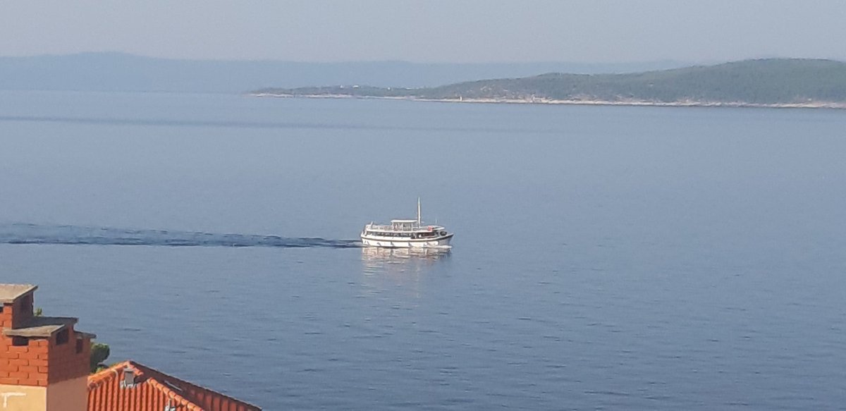 85ab5bc81fdc440's tweet photo. Hiç bir insan kötü değildir, 
insanın 
değerini belirleyen 
seçimleridir. https://t.co/eZSeM7WEq8