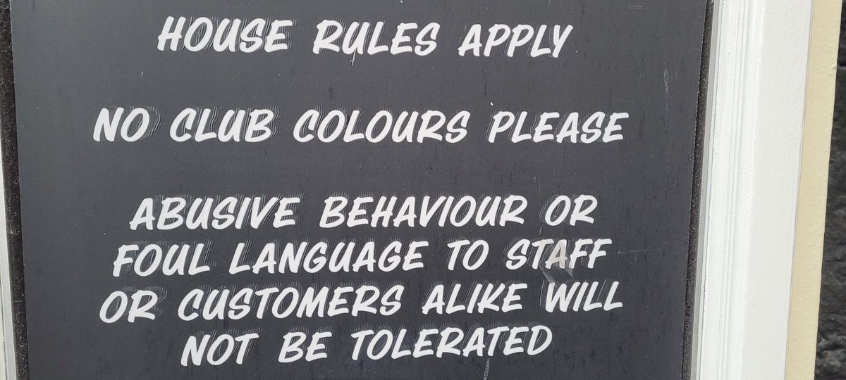 oldschool_STR's tweet photo. Choose life
#inverness
#daytimedrinking
#lauders https://t.co/KCuNB9EXDX