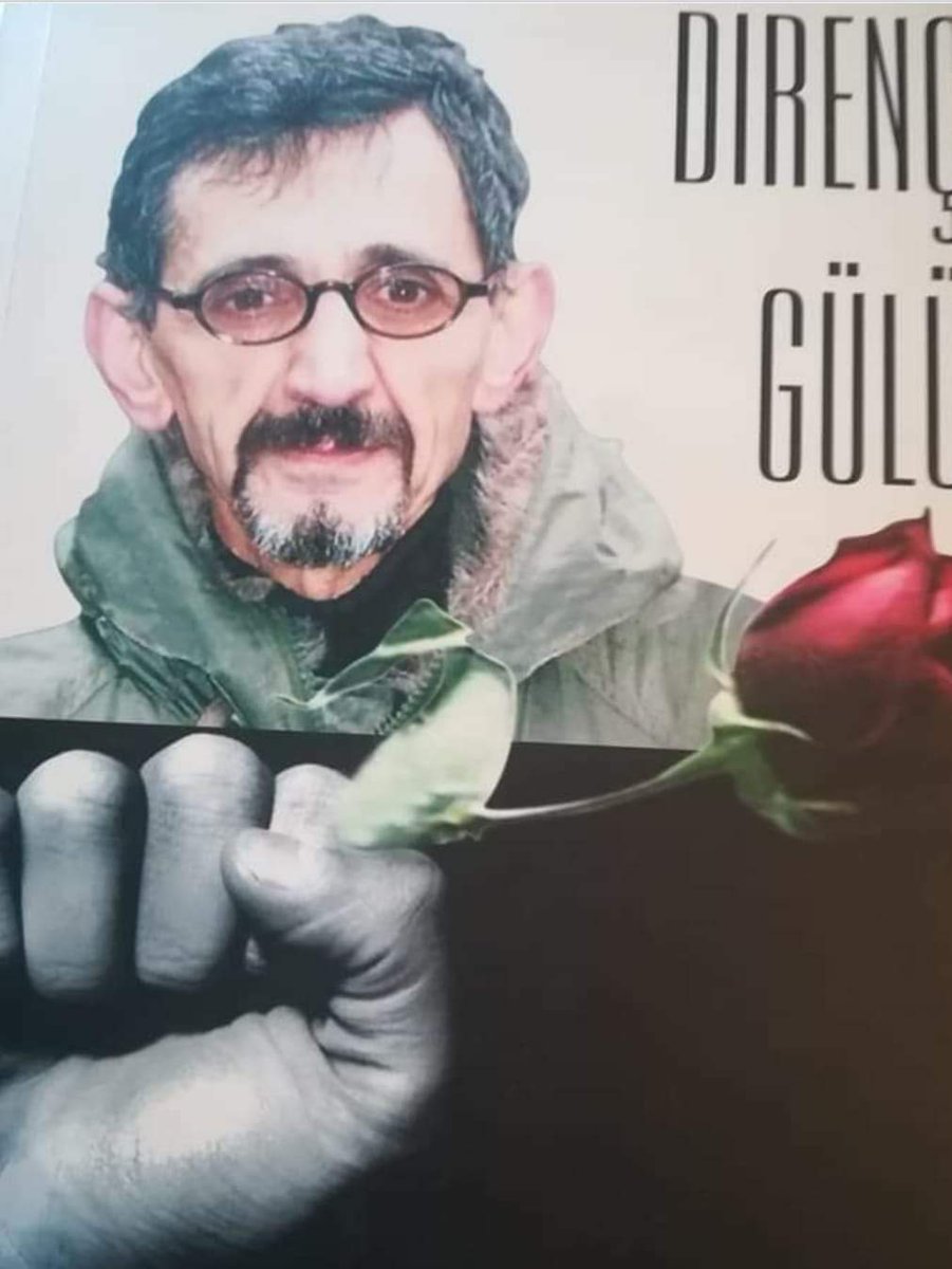 oarslan4515's tweet photo. Her 24 Kasım'da aklıma, Artvin Öğretmen Okulunda, 12 Eylül işkencecilerinin gırtlağına kaynar su döktüğü  TÖB-DER Artvin şube başkanı Enver Karagöz gelir. "Hadi şimdi de şiir oku" diyen kaynar su döken işkenceci gelir. https://t.co/PflVFB7RCF