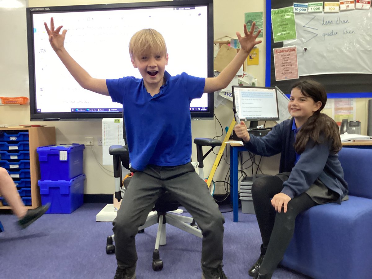 year5bdp's tweet photo. A great afternoon posing as Archimedes and answering questions about his life -we even had a ‘Eureka!’ moment! Great job, Year 5. @bentondeneprim https://t.co/U0n5sv0rJV