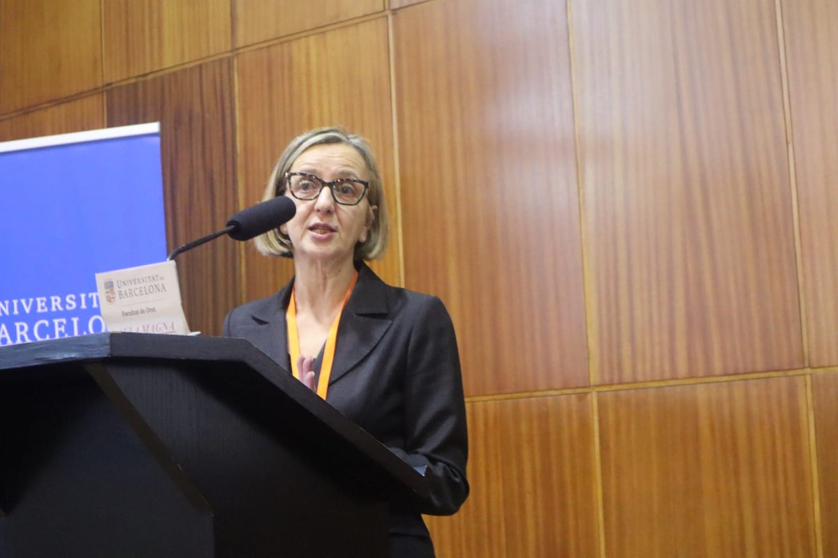 Les advocades i membres de la Junta de la SCAF <a href="/Soniaalvarezgom/">Sonia Alvarez</a>, Paola Tamborero i M. Antònia Mateu han fet un estudi a fons de la #guardacompartida. 

Ens n'estan donant algunes xifres i parlant de les llums i les ombres. 

#XXJornadesSCAF