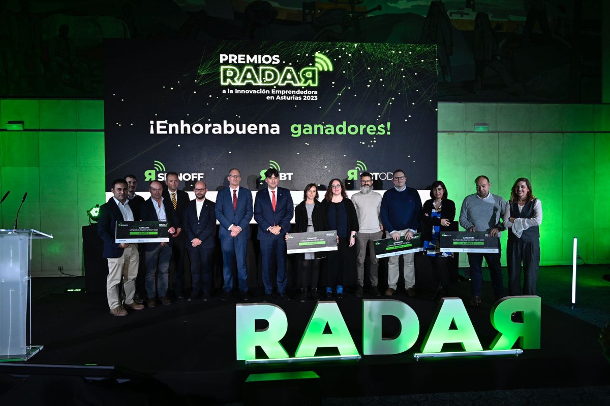 SCTAsturias's tweet image. El Principado distingue la innovación emprendedora con los #PremiosRadar a las EBT y spinoff @neoalgae #PlaBiTe @drivenyou y #ThyroCgP
🗣️El consejero de Ciencia, Borja Sánchez, apuesta por impulsar las iniciativas derivadas de proyectos de investigación
ℹ️ mtr.cool/htyjmpnrzz