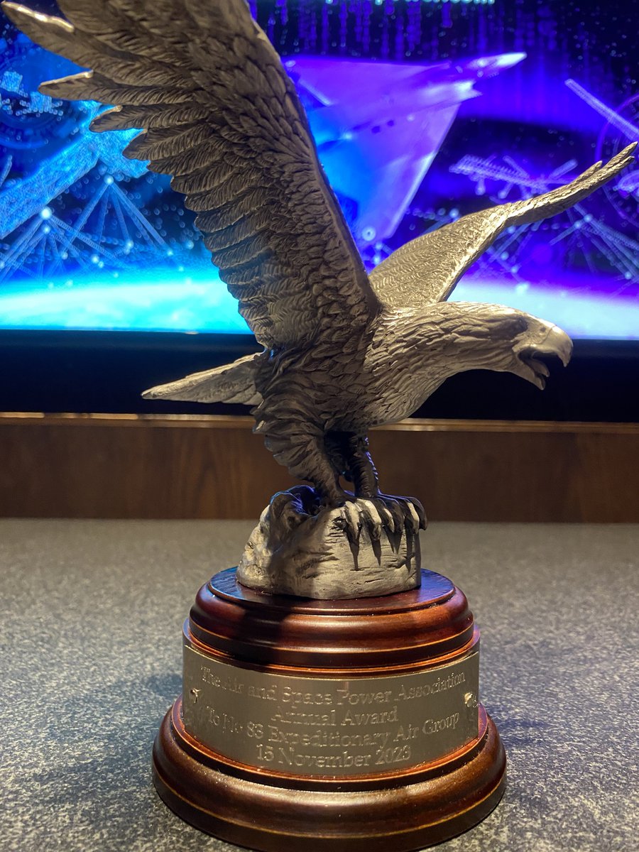 Congratulations to 83 Expeditionary Air Group for winning an Air & Space Power Association award. The award is in recognition of their delivery of world class air power on behalf of the UK. 🏆 @RAFMiddleEast More info 👉 ow.ly/z8LW50QaNby