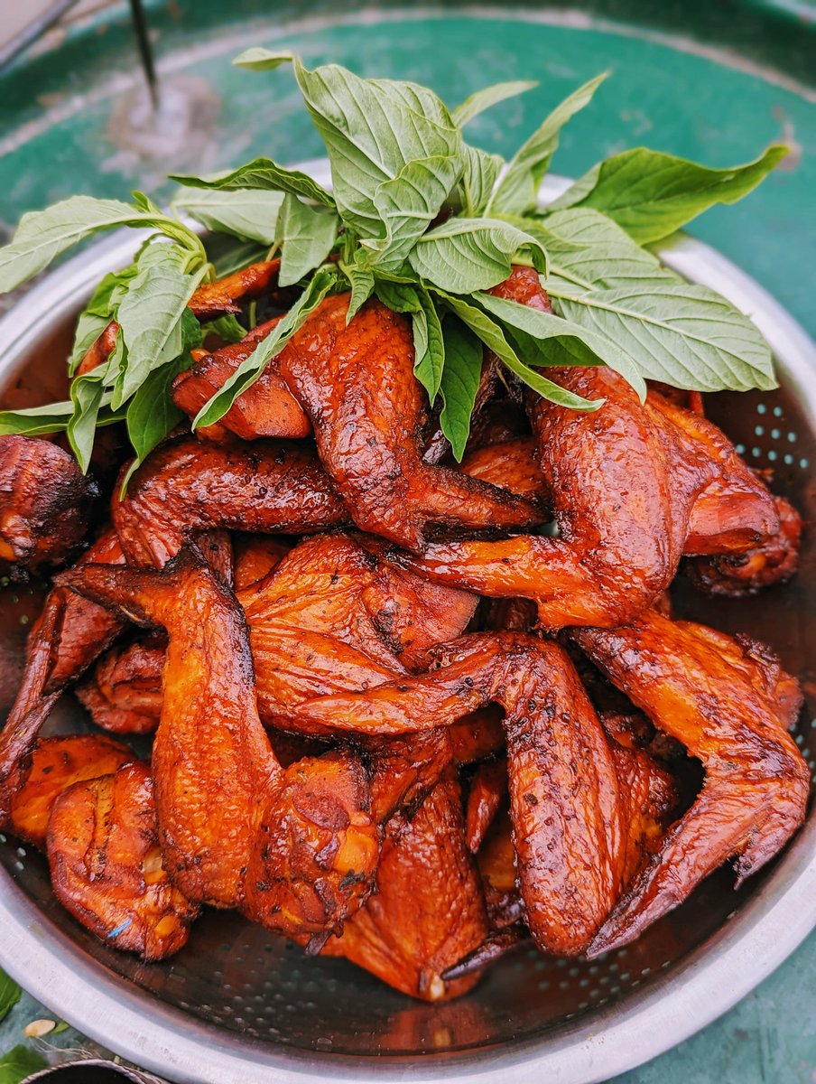 Two smoked wings with chips k70
Chalala munyahule market 0976040411
We use yango bikes to deliver share maybe my buyer is on your list 🙏.
