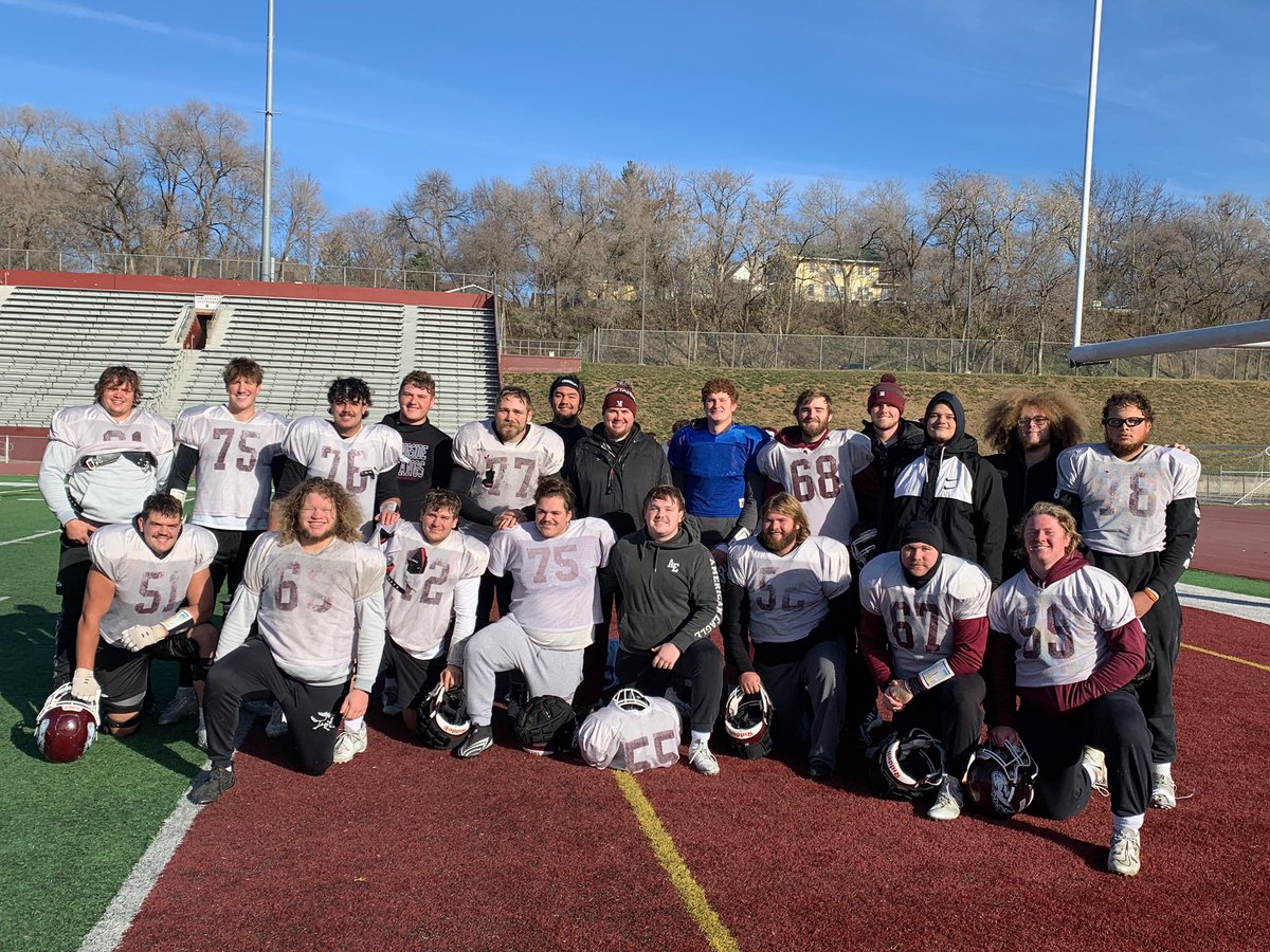 Happy Thanksgiving from the War Hogs! Blessed to coach this group and be practicing On Thanksgiving. Roll Stangs!