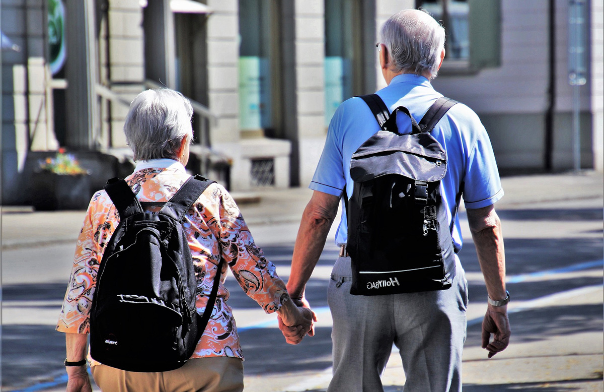 You are never too old to embark on a new adventure. "Healthy Travel: A Pocket Guide for Seniors" is an easy-to-use reference guide tailored to the needs of older travelers. Featuring checklists and advice to stay healthy on your trip. 

iamat.org/healthy-travel

#Travel #Medicine