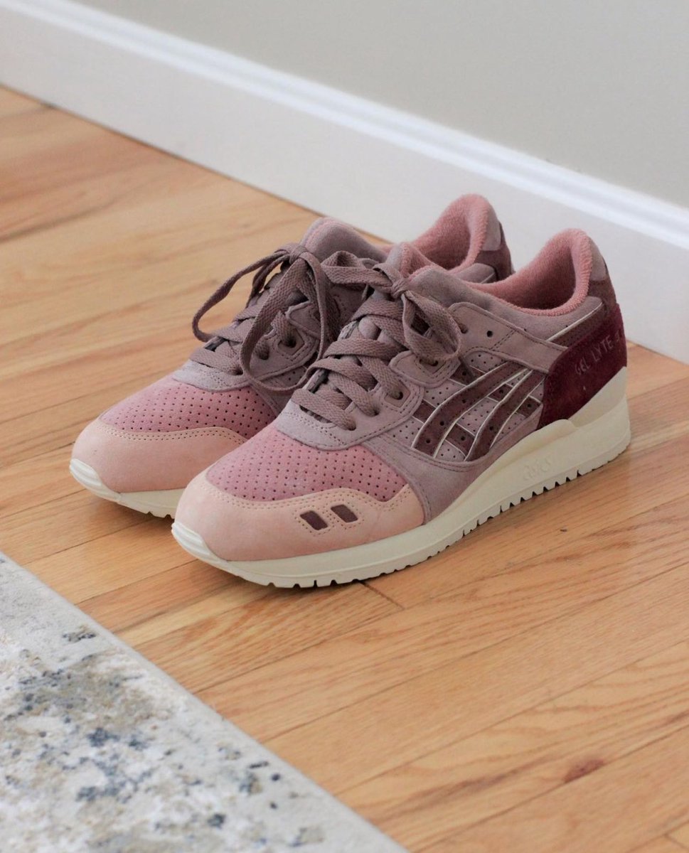 Invisible Friends tweet media