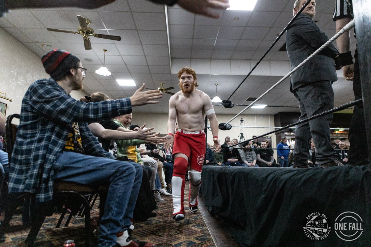 KamikazeProUK's tweet photo. #KPLive39 Match Two

@SawbonesStevens vs @EdgarAdamsPW 

#KeepItPro #RelentlessForever #2ndCityProWres

📸 @_one_fall https://t.co/r706WelOUL