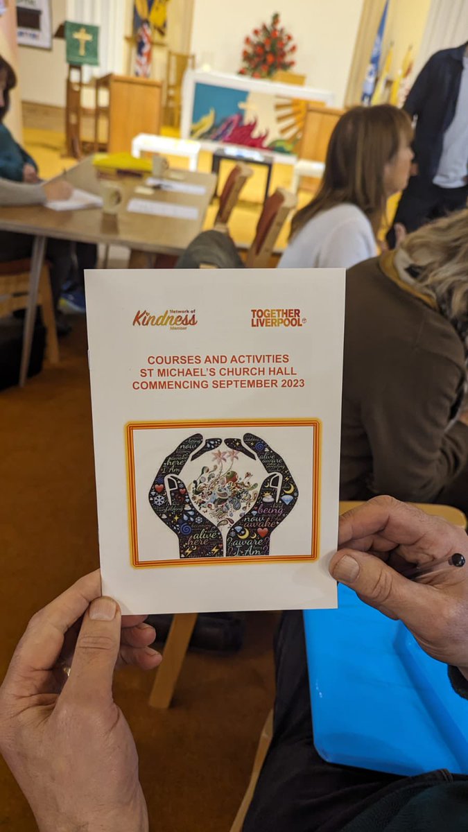 TogethLiv's tweet photo. A wonderful final session to conclude our #networkofkindness Learning Community in Sefton North Deanery, at @stlukecrosby today. Incredibly encouraging work from all 13 churches involved, towards launching social action projects in their communities next year 🙏 #biggerdifference https://t.co/P5S9iYwF13