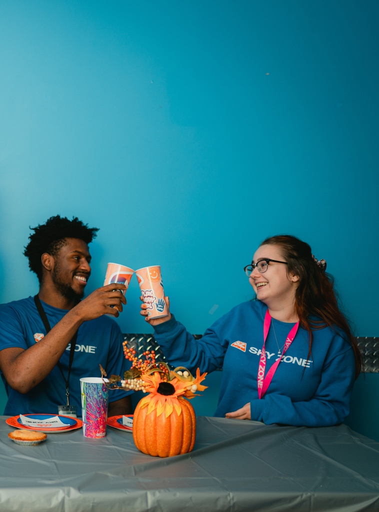 Sky Zone tweet media