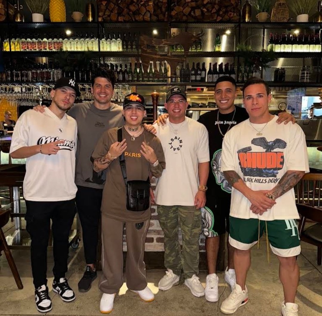 Ya en Miami los parceros <a href="/WestCOL_/">☠WestCOL☠</a> <a href="/MrStivenTc/">MrStivenTc</a> <a href="/Samulx_/">Samulx</a> se viene un weekend intenso <a href="/MiamiViceLS/">Miami Vice Marketing Group Inc</a> Experiencia de locos 🎉🔥