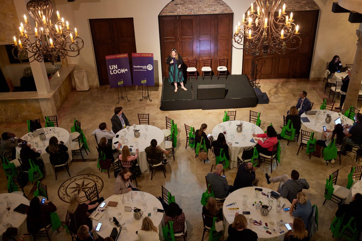 amahouston's tweet image. From the amazing sponsors to best-in-class speakers; Marketing Edge 2023 was a success! 

- What one thing did you take away from attending this year's conference? 
- What one thing can we do to improve your experience? 

#marketinghouston #marketingedge #amacommunity