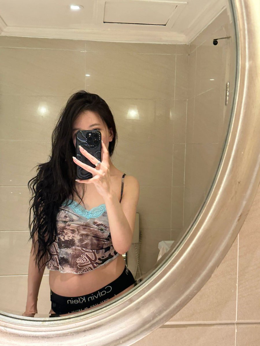 Don’t be bound by the age of your life. Every age has its beauty. Just do whatever you want and you will always be on the road.