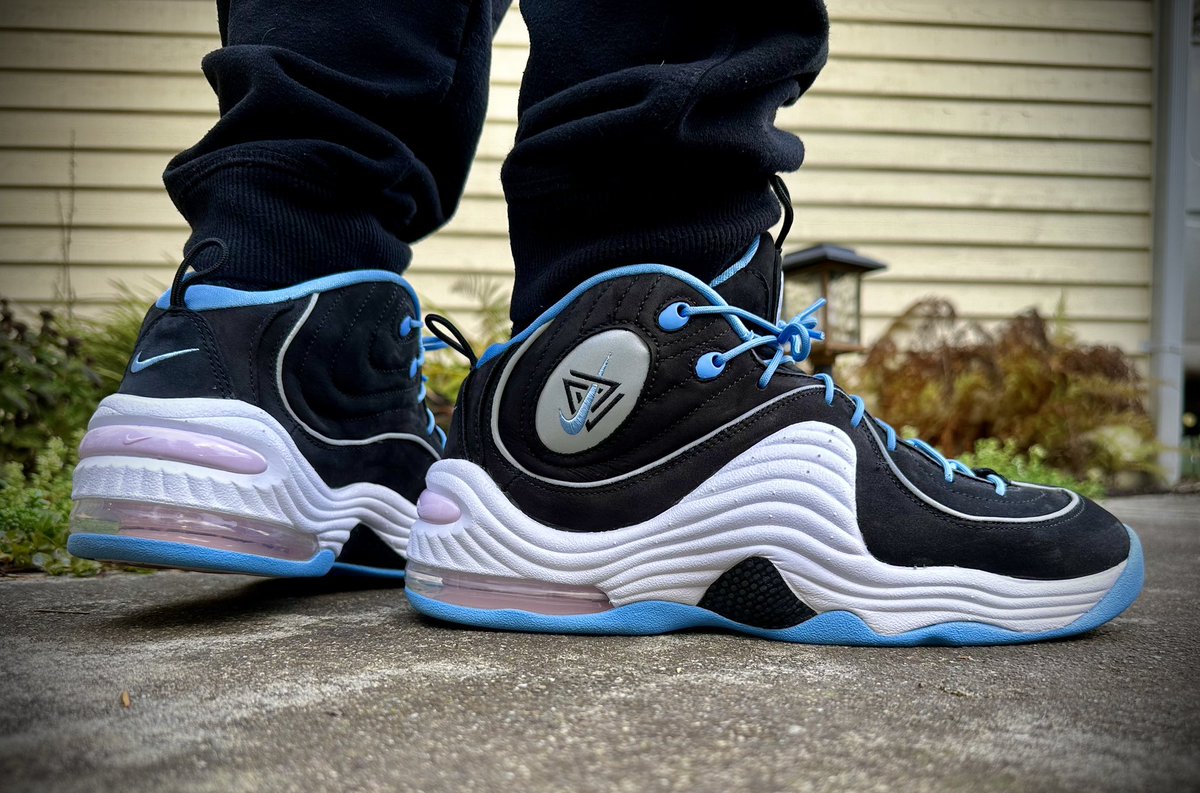 DJKingJam's tweet photo. #KOTD Happy Thanksgiving everyone! π¦ππ₯§π½οΈ
@Nike @TheSocialStatus Air Penny 2 βPlaygroundβ
#yoursneakersaredope #wdywt #penny2 #socialstatus #NikeAir #swoosh #snkrsliveheatingup #snkrskickcheck #sneakerhead #ThanksgivingKicks #HappyThanksgiving https://t.co/Cmn1xsCV7A