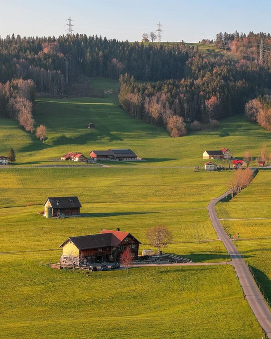 Learning_way_'s tweet image. Appenzell, Switzerland🇨🇭