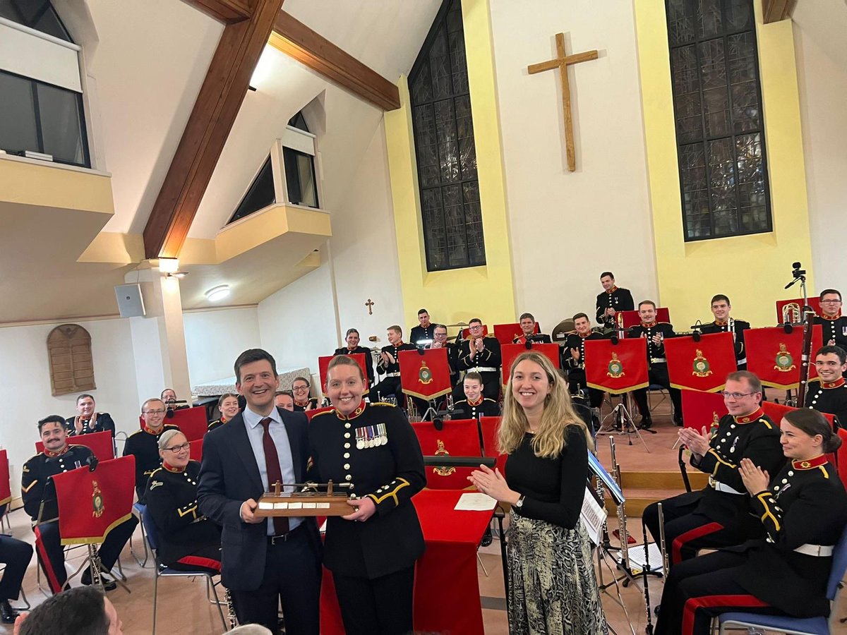An exciting climax to our M1's course saw our students perform at a public concert last night in a highly professional conducting debut. Of particular note was Cpl Ballard winning the Best Conductor prize and a first UK performance for LMUS Scanlon from @NZNavy. Congratulations!