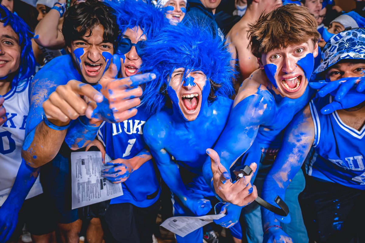DukeMBB's tweet photo. Gotta salute the Crazies today 🫡🙌🙌 https://t.co/yTh7hO01R0