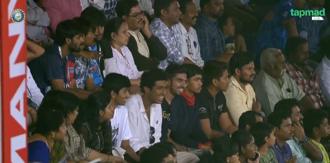 harris00071's tweet image. #ChotaDon Rinku singh does it for #TeamIndia So this means that India has taken the #CWC23Final revenge from Australia's Z team 😂🤡 lols
#AUSvsIND #IndianCricket #INDvAUS #BabarAzam l #T20WorldCup #SquidGame #IPLAuction #SuryaKumarYadav #PAKvsAUS #shaheenafridi #ICCRankings…