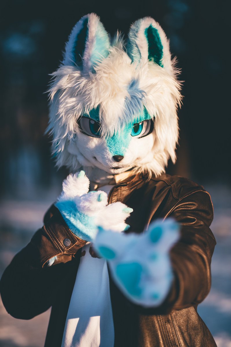 #Fursuit #FursuitFriday 'There for you' 📷:白白