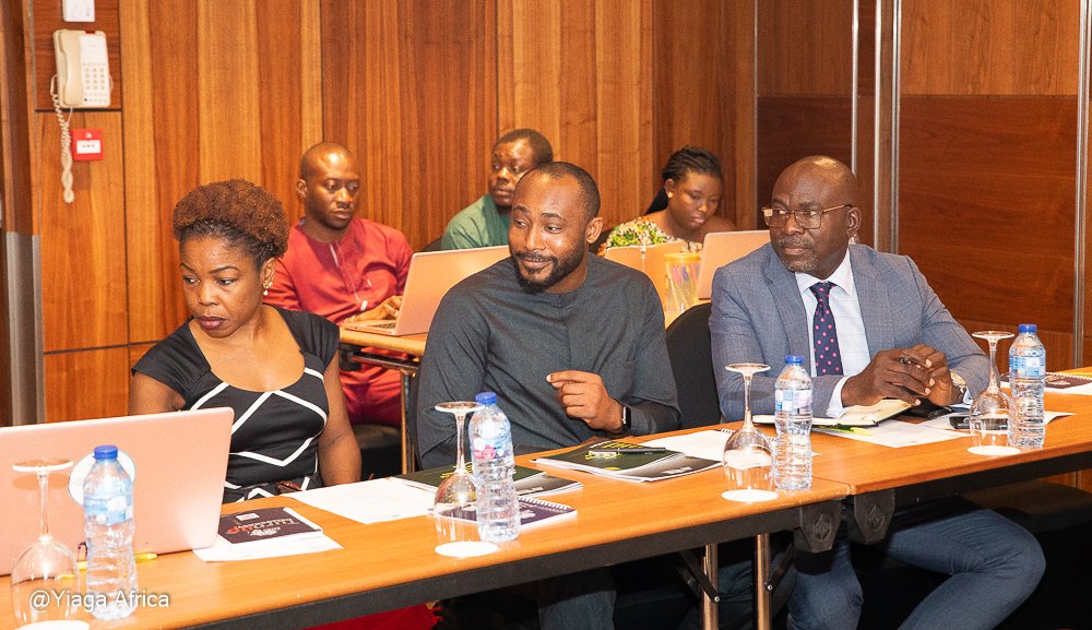 YIAGA's tweet photo. Today, we hosted election stakeholders to a policy discussion with the support of @ukinnigeria on improving the integrity of Nigeria's voter register. The discussants were drawn from government agencies including @nimc_ng, @natpopcom, @nigimmigration, @inecnigeria &amp; CSOs. https://t.co/mdvgx26p2v