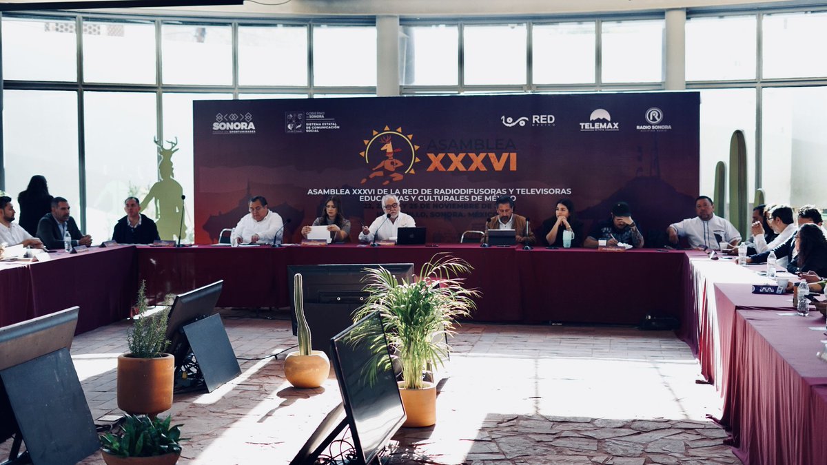 RSonoraFM's tweet photo. Segundo día de actividades de la XXXVl Asamblea de la Red de Radiodifusoras y Televisoras Educativas y Culturales de México 📻📺 https://t.co/Qd9lHWH79I
