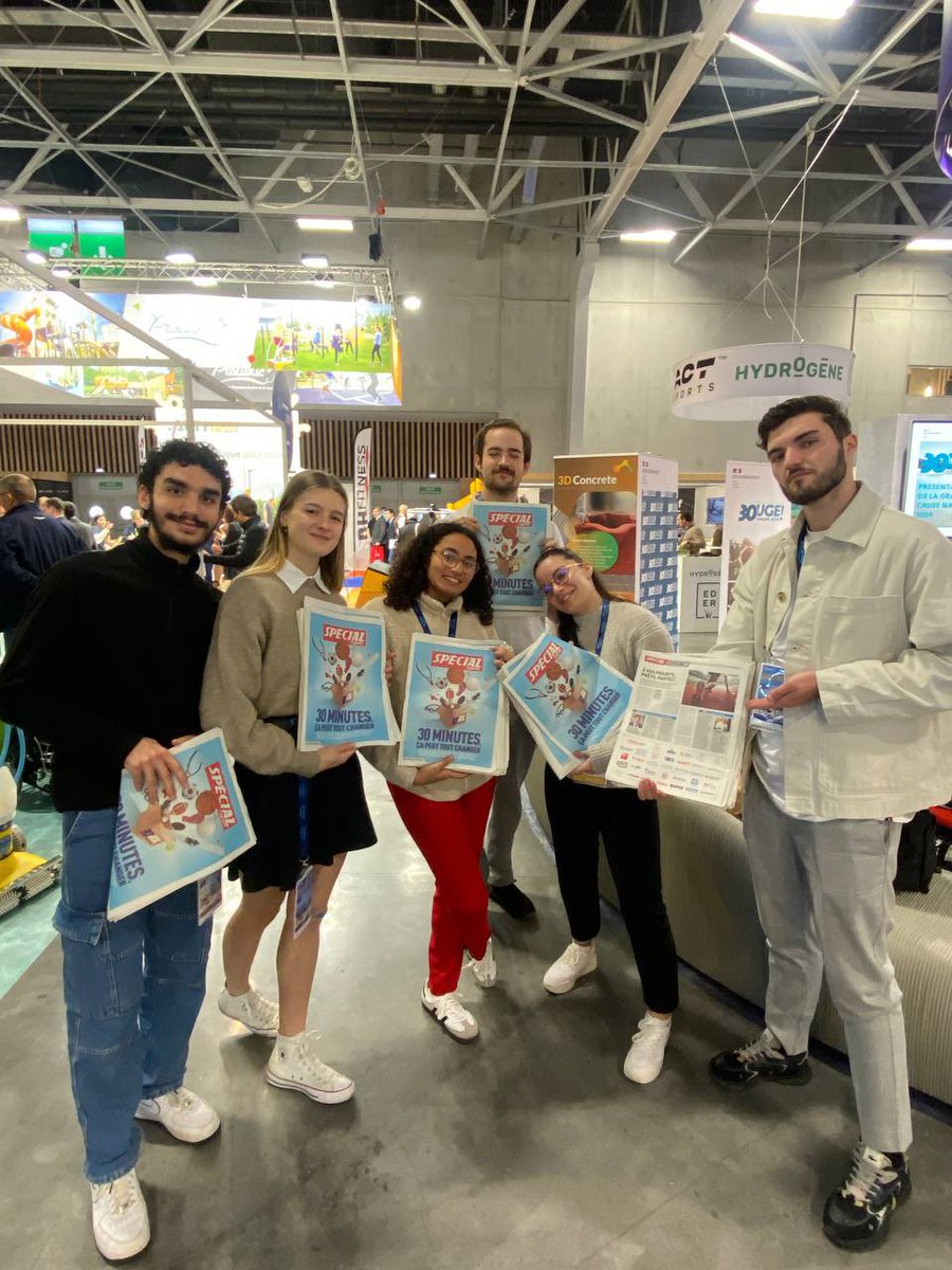 [@salondes_sports - Jour 3️⃣] Ce dernier jour était l’occasion d’échanger encore avec nos partenaires et de porter la voix des jeunes 🤝 De grands enjeux rassemblent les acteur•ices du champ du sport et de l’animation. Merci pour ces échanges et tous ceux à venir 🗣️