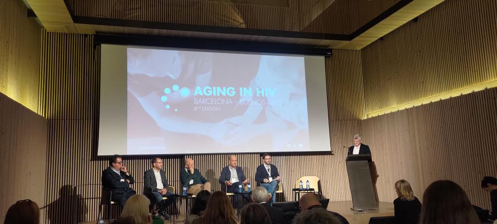 GeriatriaMar's tweet photo. En la jornada d'avui #AgingInHIV s'ha tractat...
▶️ "The Aging Brain and Inflammation"
▶️ "Inflammation in Subpopulations"
▶️ "Management of Aging: Perspectives from Physicians, Pshycologists and Nurses"
... amb ponents de referència.
@hospitaldelmar @scienhub_org https://t.co/s2HpROpoFz