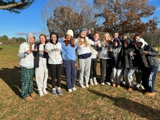 UHS Softball tweet media