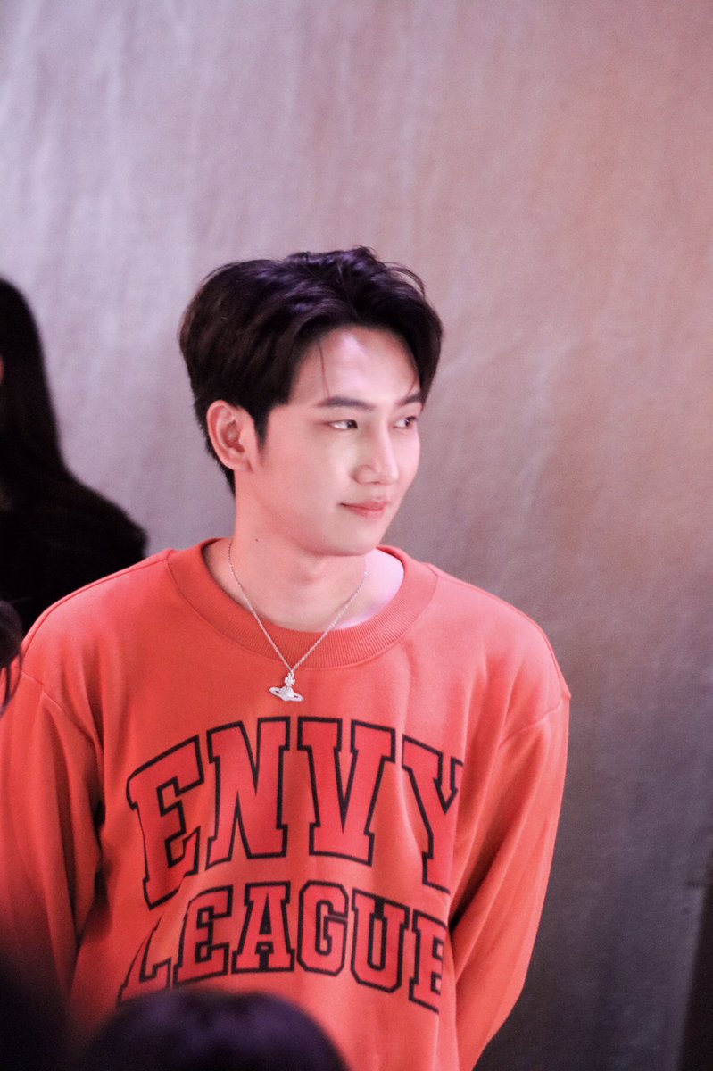 THOY_29's tweet photo. สร้อยสวยยย 😂
#titlekrt #กลจของตต https://t.co/cgB6CNnXLW