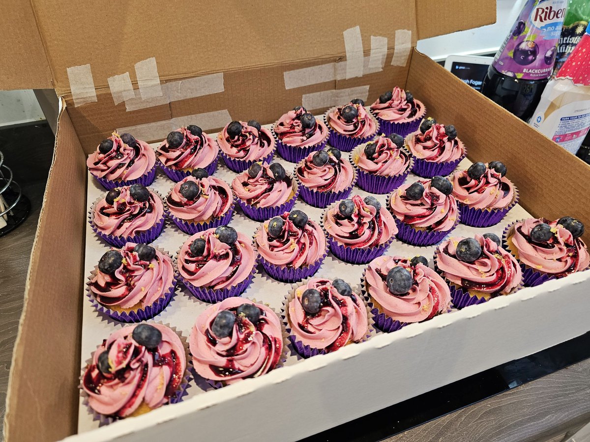 Erin L-S 🎵🩺 tweet media