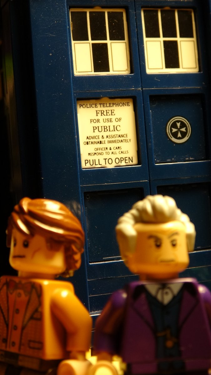 HotdogmanL's tweet photo. Happy 60th Birthday #DoctorWho ! ❤️❤️➕🔷

 #DoctorWhoDay #LEGO #doctorwho60thanniversary #Thanksgiving @bbcdoctorwho @LEGO_Group #TARDIS https://t.co/vCp7fiTU5b