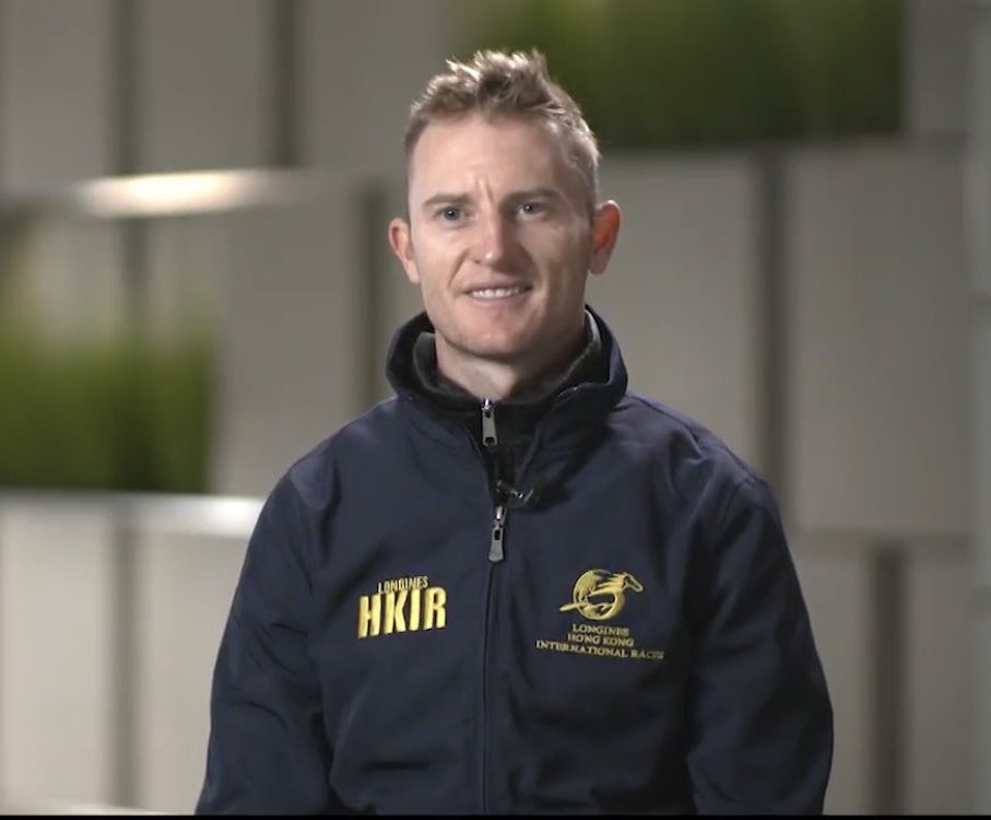 🚨 THANKSGIVING GIVEAWAY 🚨

We have 2 limited edition #HKIR jackets to giveaway! (1xM, 1xL)

To enter 👇
🇭🇰 Follow <a href="/HKRacingUS/">Hong Kong Racing North America</a> 
🇭🇰 Retweet
🇭🇰 Comment with the size you want (M or L only and they run small. If not for you, could make a great Christmas present!)

Good luck! 👍