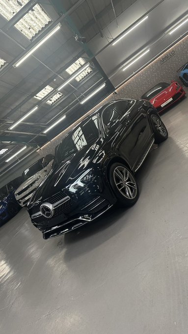 Got my first car today... proud! Who likes it?😼 https://t.co/lH8FNiNuba