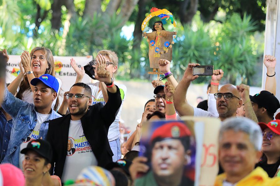 HectoRodriguez's tweet photo. El Congreso de la Nueva Época es la expresión de la diversidad venezolana: cultores, deportistas, emprendedores, mujeres, ecologistas, docentes, un sinfin de voces que hoy están unidas, en una sola, para defender nuestro Esequibo. 

¡Queremos a Venezuela toda y este 3D vamos a demostrarlo! 🇻🇪