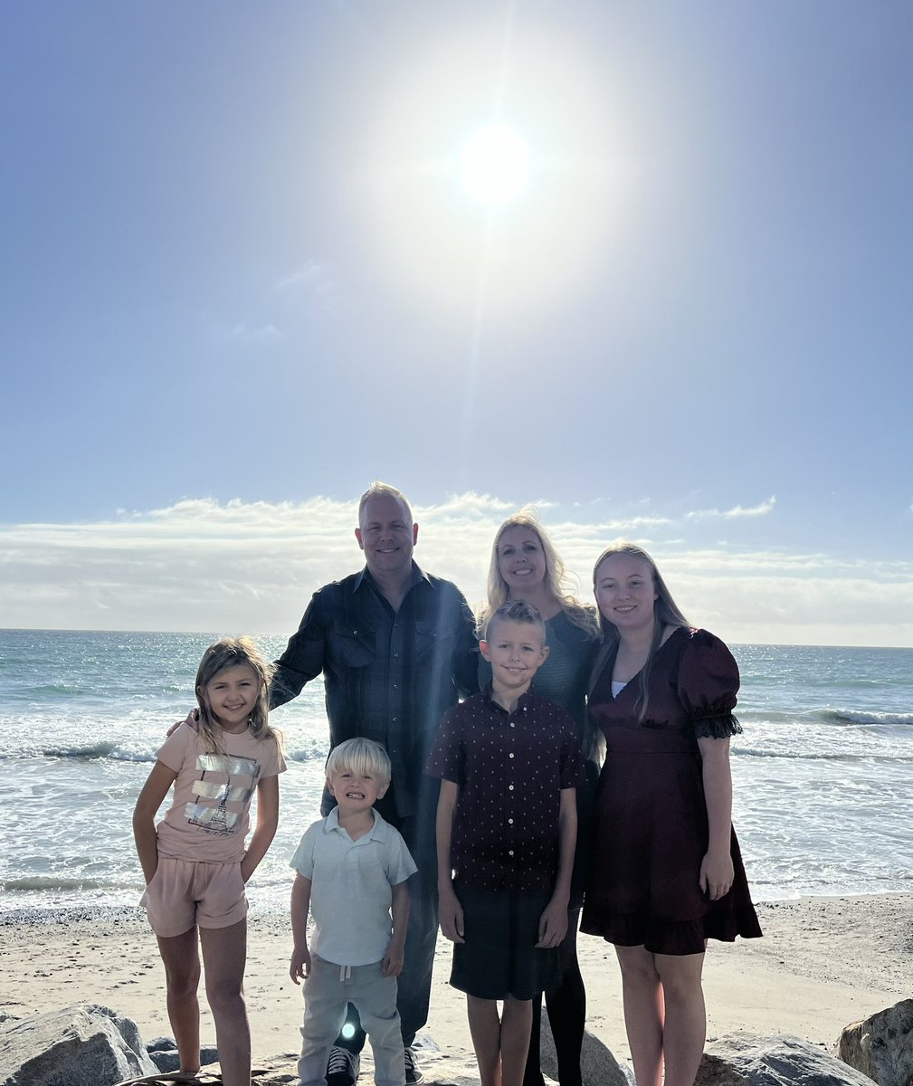 Jonathan Eagan tweet media