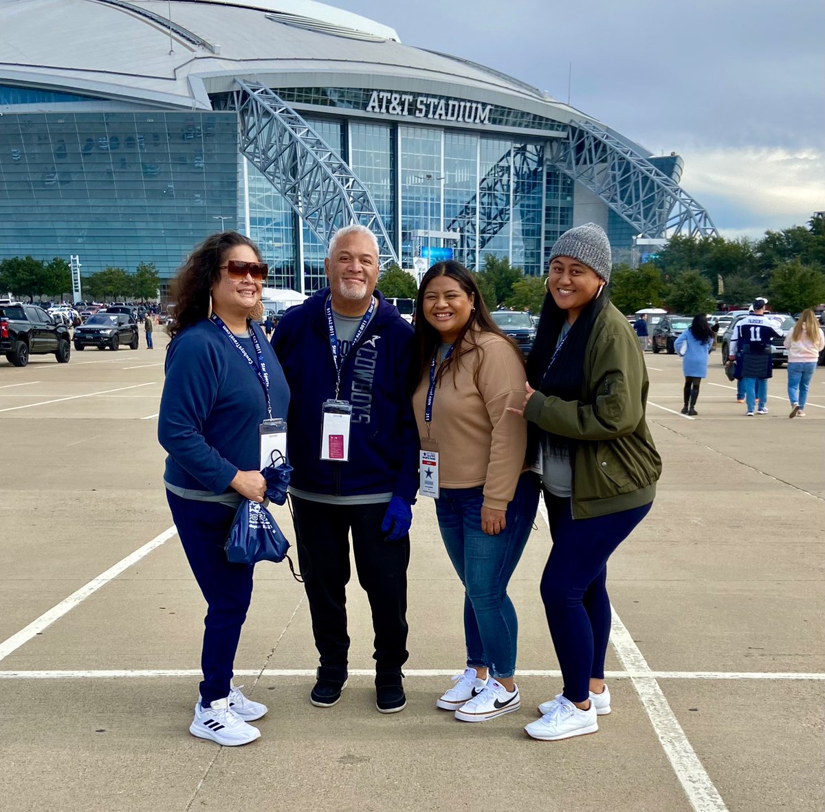dreagee's tweet photo. #CowboysNation https://t.co/EANM6StpiK