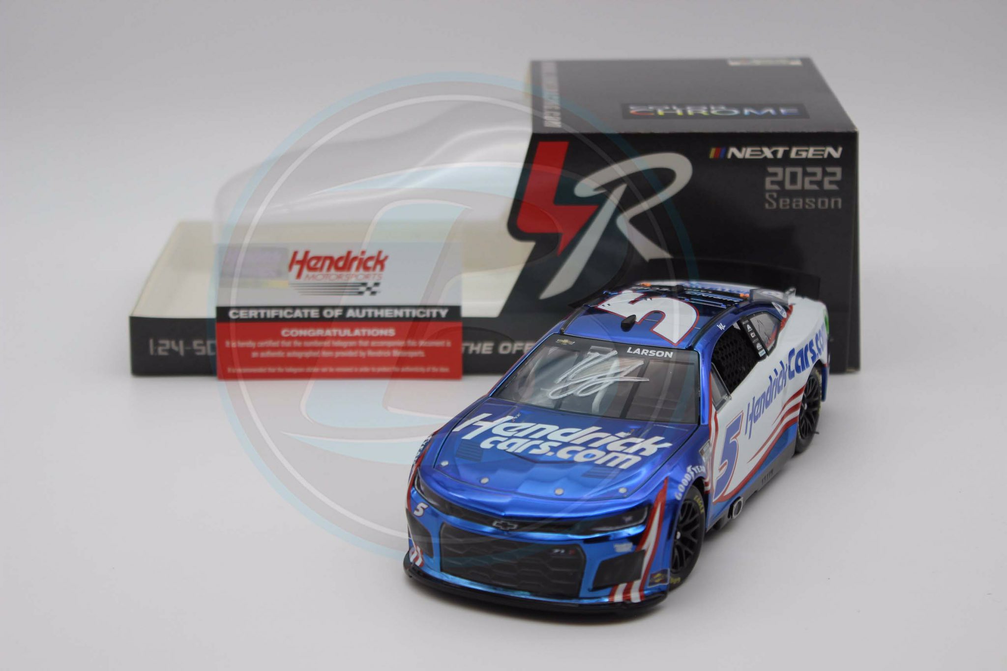Kyle larson best sale autographed diecast