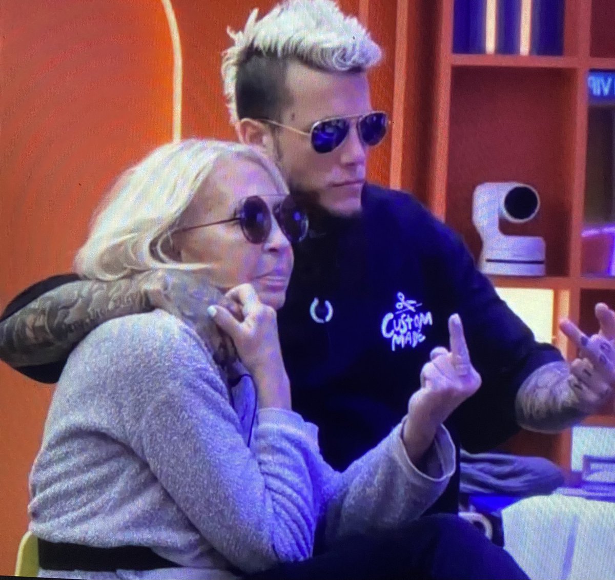 ChanelPlena's tweet image. #GHVIPGala11 MISS QUEEN LAURA BOZZO 

SALVADAAA! SOPORTEN Team Muebles, galletas lame culo 
JAJAJAJAJAJAJAJA 🤣🧡🧡🧡🧡🧡 #GHVIP24S Mañana me voy de fiesta🥳 #GHVIP25N 🚀