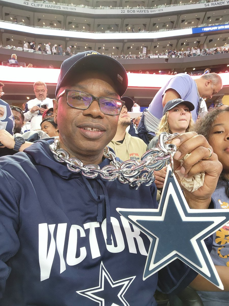 bfcpastor's tweet photo. #CowboysNation https://t.co/AhdonBjT6d