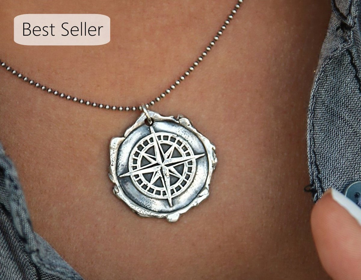 byhappygolicky's tweet photo. Happygolicky jewelry best selling compass necklace. In stock &amp; ready to ship tomorrow. https://t.co/ropSuj9ydj #tweep10 #sterlingsilver #bestseller #compassnecklace #giftideas #gift #christmasgiftideas #girlfriendgift https://t.co/ket2OGWEPf