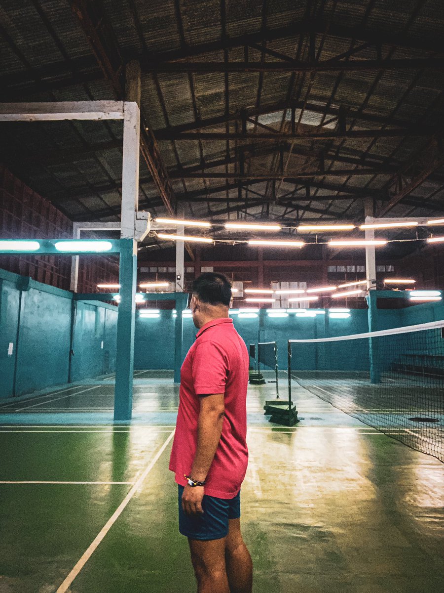 ilocoschini2TOP's tweet photo. Been playing since 2001 and this has been my second home.... #happyplace #badmintonislife https://t.co/GPwN6dVxRz