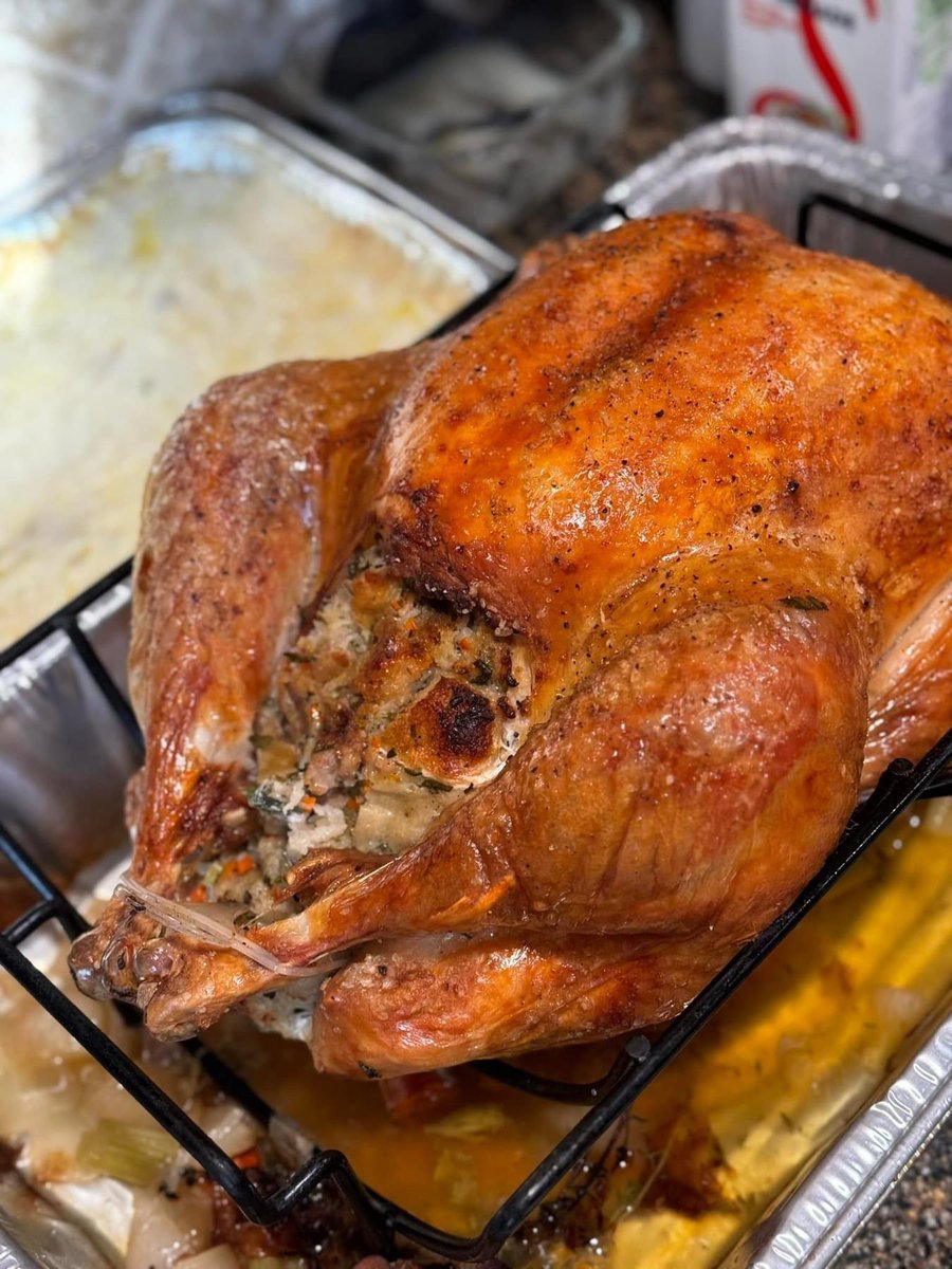 ❤️Shared food and experiences — it’s the cornerstone of who we are and all we do  @walkeatnashville

🦃 Happy Thanksgiving!
We want to express our heartfelt thanks to our incredible tour guides, loyal guests, restaurant partners, and the vibrant city we call home.