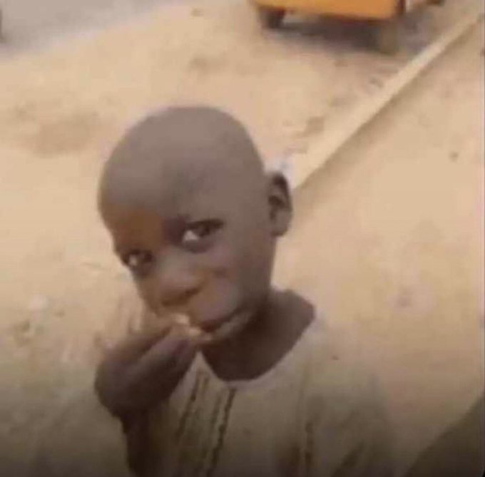 _chiefagbabiaka's tweet photo. @DemolaExpoze Oga give me one of the Mystery Boxes so I go fit get #Morefun for Xmas. I don use my mouth talk for street say I be #MasterOfFun https://t.co/wRpdlarOdh