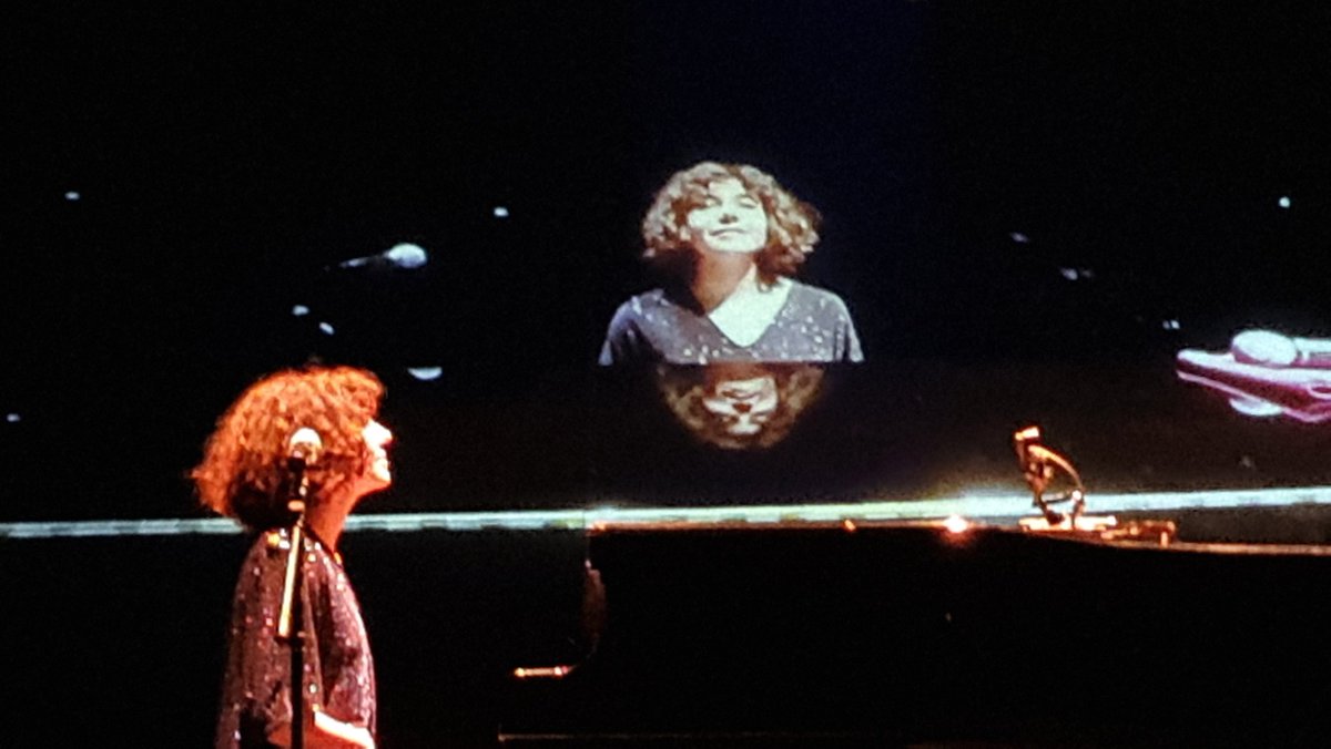 Cloem la celebració de l'any rector de Vallfogona al <a href="/TeatreTortosa/">Teatre Tortosa</a>. Posem punt i final a tot un seguit d'actes que s'han celebrat arreu de Catalunya i dels que n'hem acollit diversos a #Tortosa, contibuint a donar a conèixer la figura del poeta